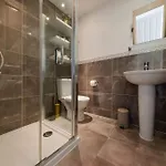 Sevastopol Four Bedroom House Near Gloucester Road