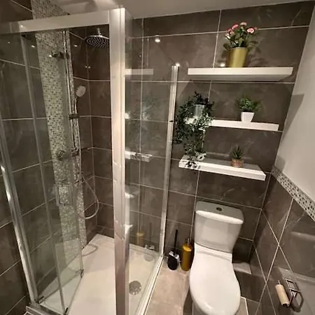 Σπίτι διακοπών Sevastopol Four Bedroom House Near Gloucester Road *