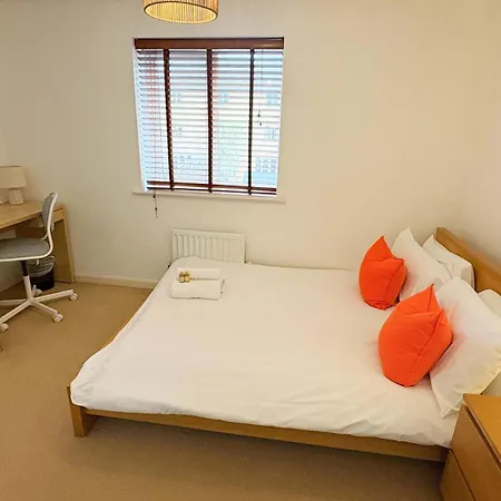 Sevastopol Four Bedroom House Near Gloucester Road * Bristol