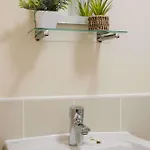 Sevastopol Four Bedroom House Near Gloucester Road 度假居