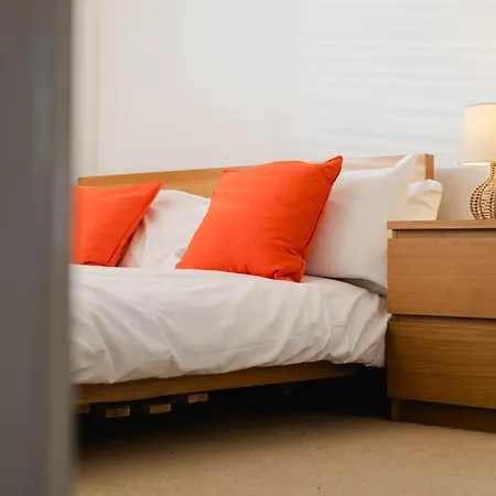 Prázdninový dům Sevastopol Four Bedroom House Near Gloucester Road *