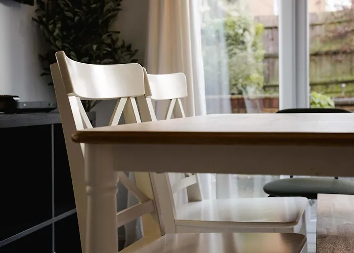 Sevastopol Four Bedroom House Near Gloucester Road